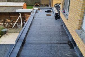 Aanleg EPDM plat dak in Deerlijk featured image