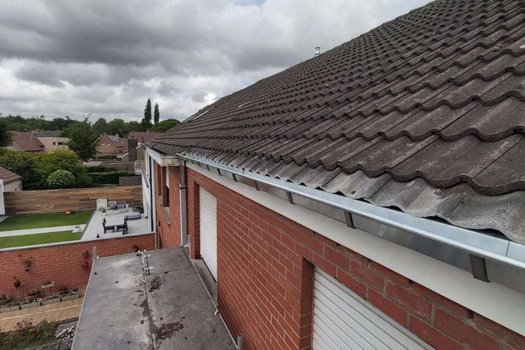 Dakgoot laten plaatsen in Kortrijk Featured image