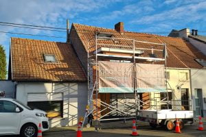 Hellend dak renovatie in Eernegem Featured image